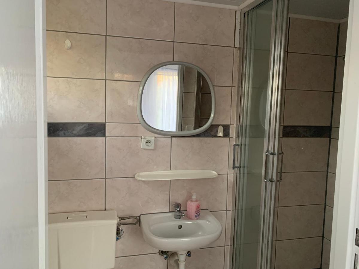 Dom Wczasowy Portowa Przystan 150M Od Plazy Mrzeżyno Eksteriør bilde